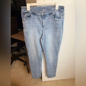 Chico's Light Blue jeggings US size 10 / M chicos size 1.5